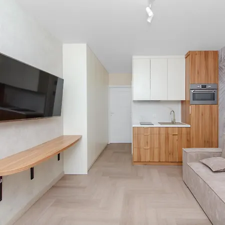 Kawalerka Z Balkonem Na Sylwestra W Super Lokalizacji Apartman Wrocław